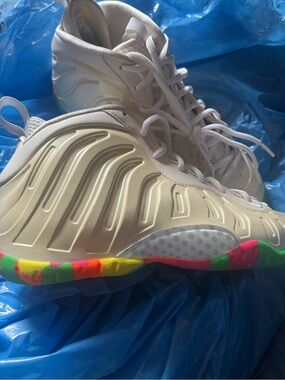 Nike White Mesh Running Sneakers